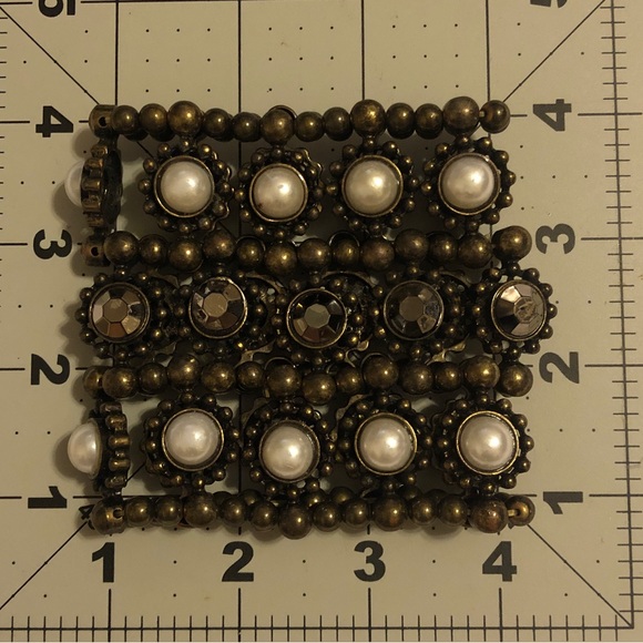 Cuff - Picture 4 of 4